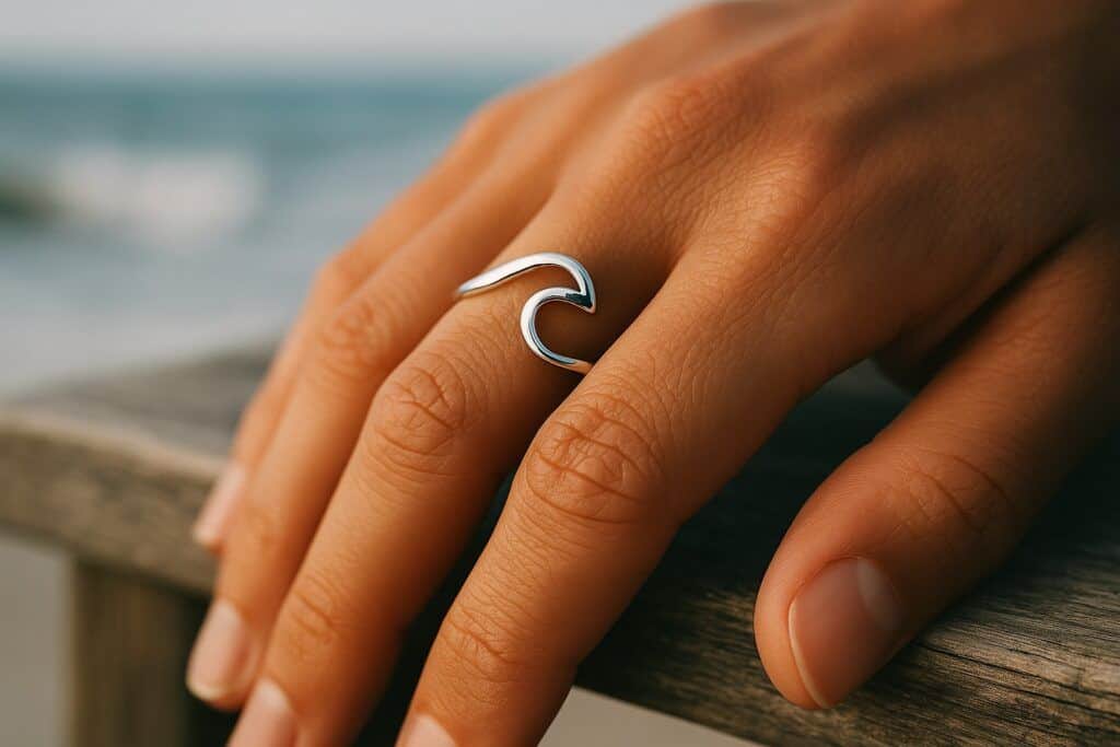 wave_ring_on_middle_finger_sea_background_2